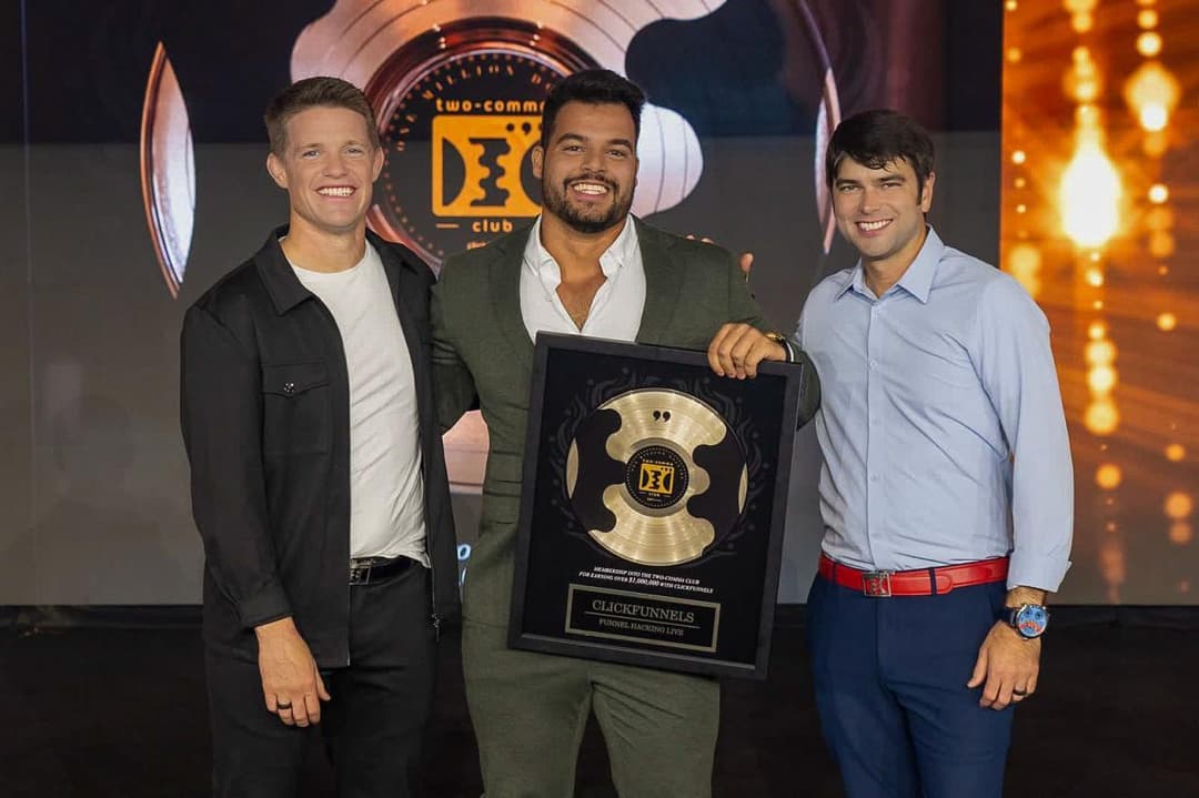 Caique García, 2× Russell Brunson Award
